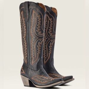 NWT ARIAT Casanova Western Boot